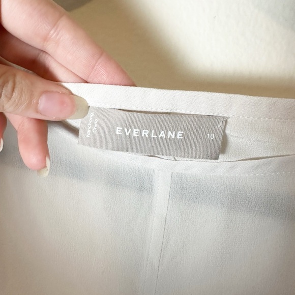 New Without Tags Everlane The Clean Silk Boatneck Blouse Top Grey White 10 - Picture 9 of 12